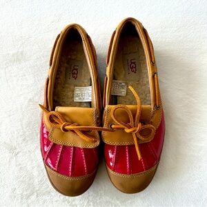 UGG Ashdale Duck Shoes Women’s 7 Brown Red Shearling Lined Loafers
